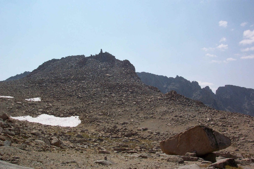 28-lamarck col trail.JPG (445102 bytes)